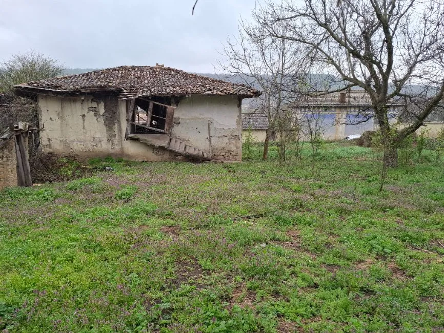 Shtëpia Për Shitje - 7864 Aprilovo BG Image 1
