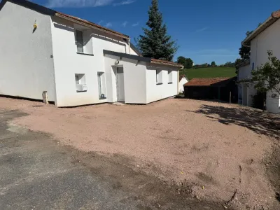 Shtëpia Për Shitje 42620 Saint-Pierre-Laval FR