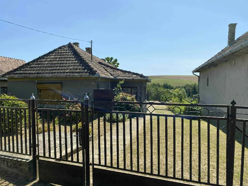 Shtëpia Për Shitje - 8934 Bezeréd HU Image 1