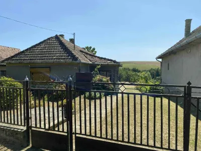 Shtëpia Për Shitje 8934 Bezeréd HU