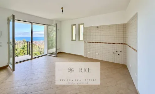 Apartament Për Shitje 17021 ALASSIO IT