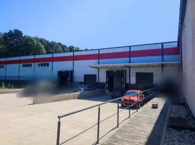 Magazina Me qira 93024 Nyékvárkony  SK